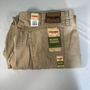 Wrangler Rugged Wear Relaxed Straight Pants 44x30 Khaki NWT